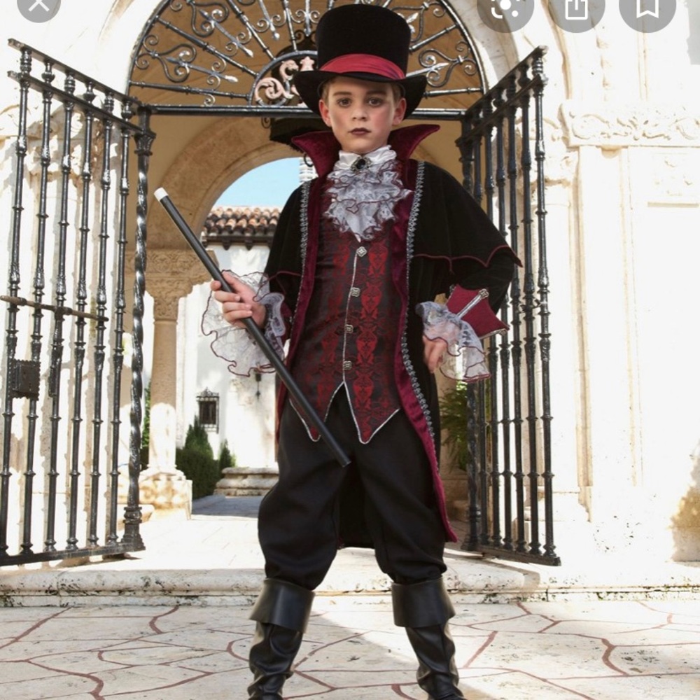 Vampire of Versailles Child’s Costume - Size 12